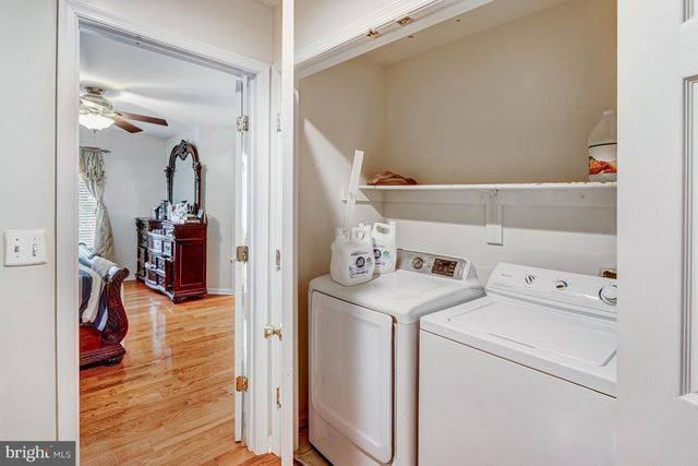 3020 FRANKFURT CT, Woodbridge, VA 22191