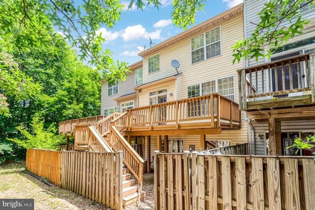 3020 FRANKFURT CT, Woodbridge, VA 22191