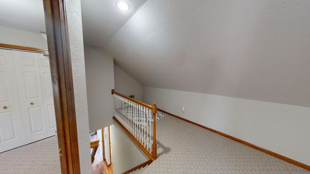 1008 OREGON TRAIL, Boonville, MO 65233