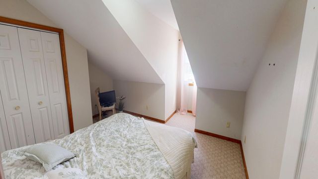 1008 OREGON TRAIL, Boonville, MO 65233