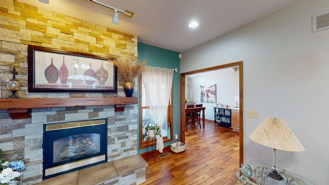 1008 OREGON TRAIL, Boonville, MO 65233