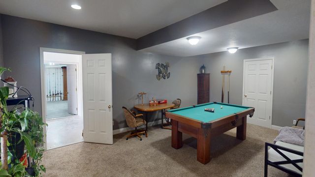 1008 OREGON TRAIL, Boonville, MO 65233