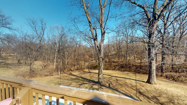 1008 OREGON TRAIL, Boonville, MO 65233