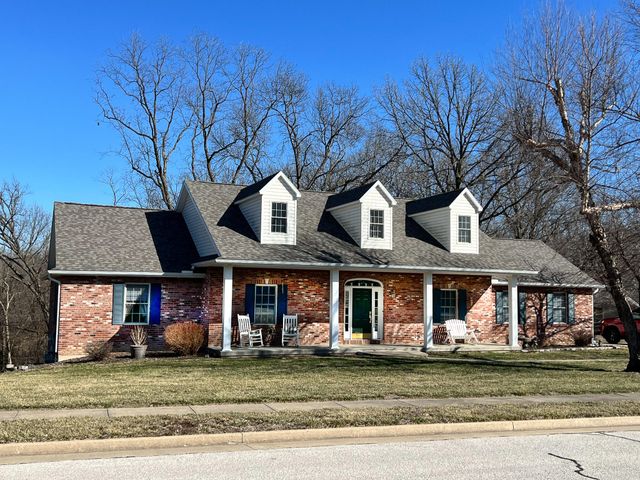 1008 OREGON TRAIL, Boonville, MO 65233