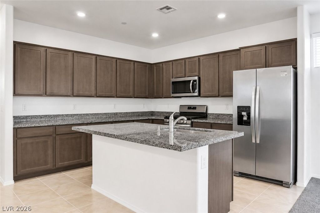 671 Anemone Lane, Henderson, NV 89015 — photo 5
