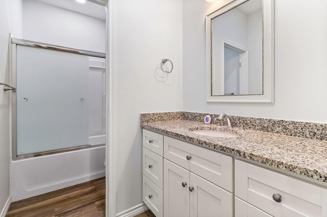 308 Resort Drive, Livingston, TX 77351