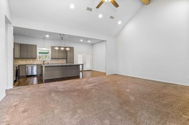 308 Resort Drive, Livingston, TX 77351