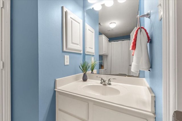 3102 Silverberry Trail, Houston, TX 77345