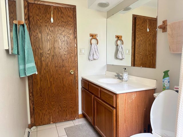 10524 S Pulaski Road 2SE, Oak Lawn, IL 60453