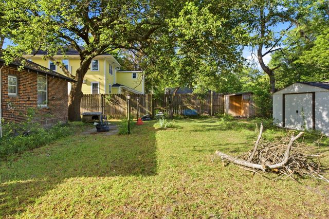 220 Church Street, Sumter, SC 29150