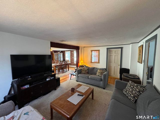 527 Worthington Ridge, Berlin, CT 06037