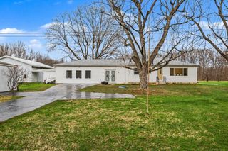 1771 Burton Road, Howard Twp, MI 49120