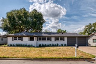 417 Fieldwood Terrace, Hurst, TX 76053