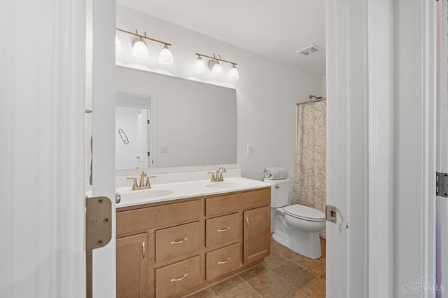 742 Dorney Court, South Lebanon, OH 45065