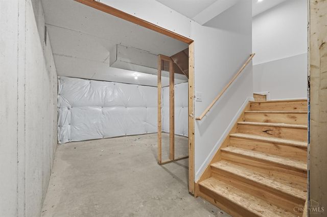 742 Dorney Court, South Lebanon, OH 45065