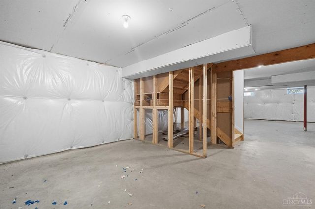 742 Dorney Court, South Lebanon, OH 45065