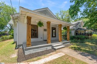 8 Bragg Street, Greenville, SC 29611