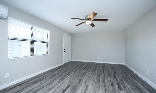5201 Crawford Street 3, Houston, TX 77004