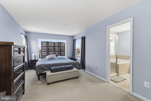 8449 STANSBURY LAKE DR, Baltimore, MD 21222