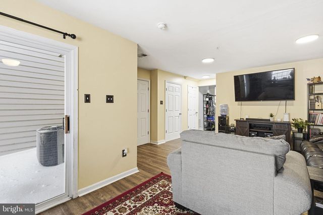 8449 STANSBURY LAKE DR, Baltimore, MD 21222