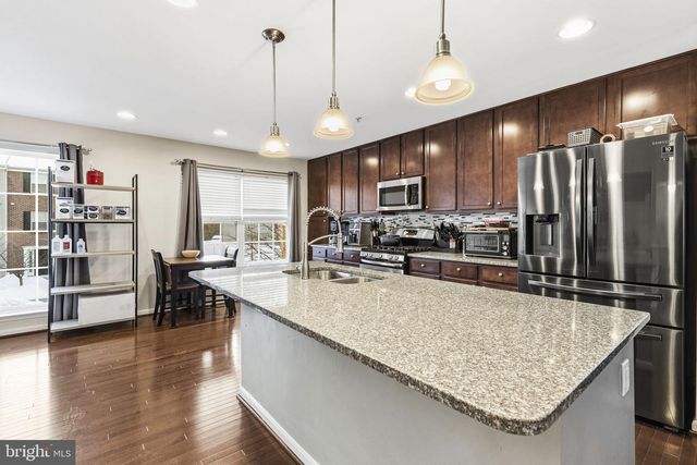 8449 STANSBURY LAKE DR, Baltimore, MD 21222