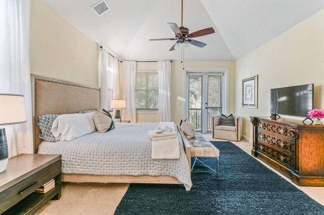 256 W Bay Cedar Circle, Jupiter, FL 33458