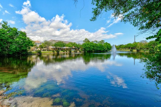 256 W Bay Cedar Circle, Jupiter, FL 33458