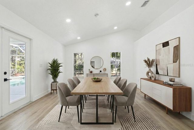 5229 HAMMOCK CIRCLE, St Cloud, FL 34771