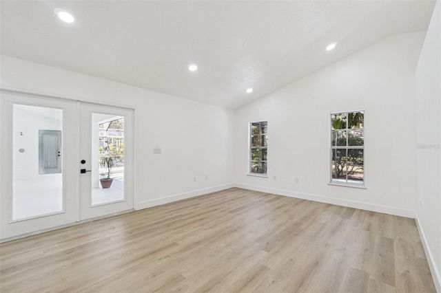 5229 HAMMOCK CIRCLE, St Cloud, FL 34771