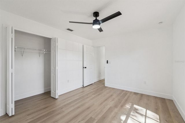 5229 HAMMOCK CIRCLE, St Cloud, FL 34771