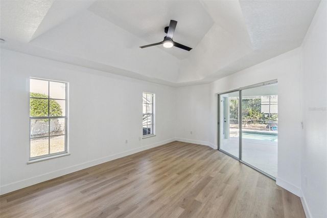 5229 HAMMOCK CIRCLE, St Cloud, FL 34771