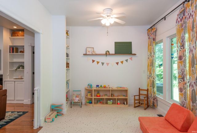 4923 N Chatham Drive, Bloomington, IN 47404