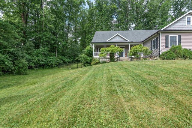 4923 N Chatham Drive, Bloomington, IN 47404