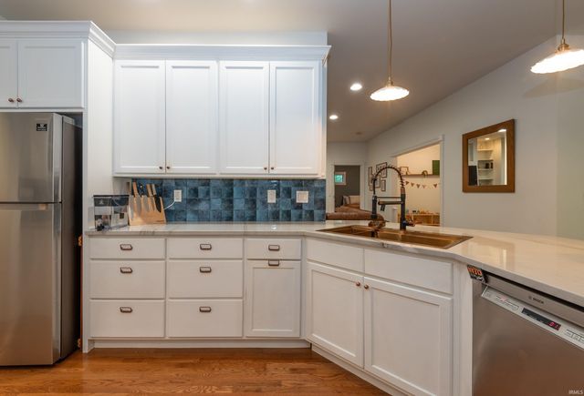 4923 N Chatham Drive, Bloomington, IN 47404