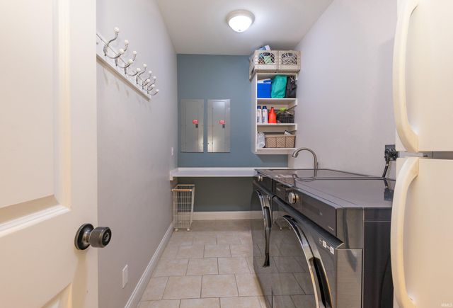 4923 N Chatham Drive, Bloomington, IN 47404