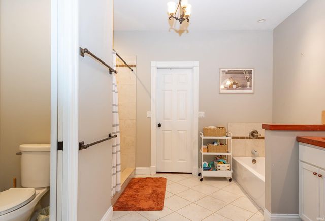 4923 N Chatham Drive, Bloomington, IN 47404
