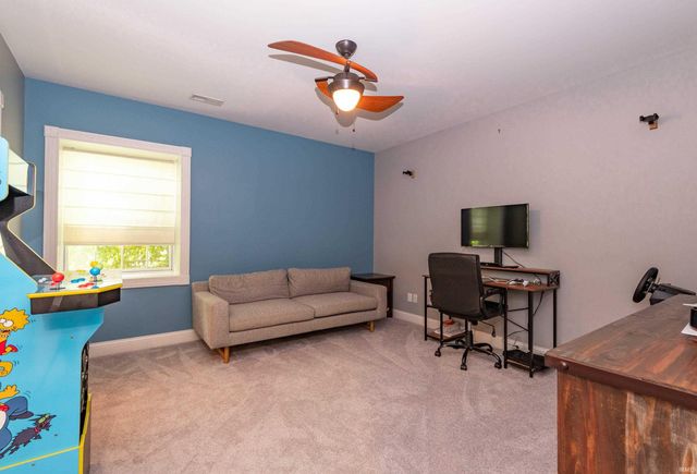 4923 N Chatham Drive, Bloomington, IN 47404