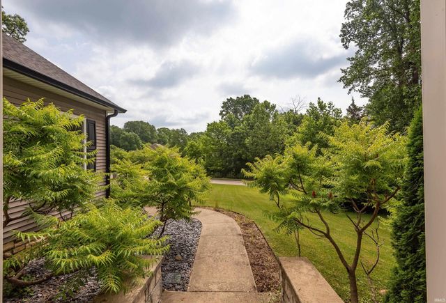 4923 N Chatham Drive, Bloomington, IN 47404