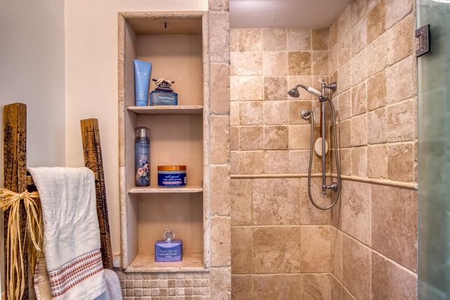 49 Neighbors Row, Conway, NH 03860