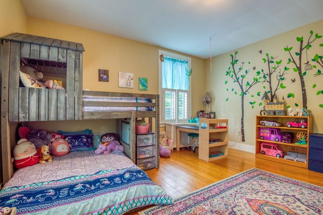 49 Neighbors Row, Conway, NH 03860