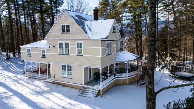 49 Neighbors Row, Conway, NH 03860