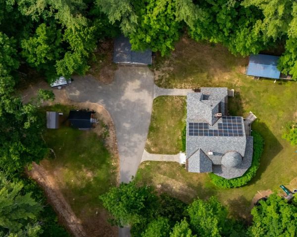 49 Neighbors Row, Conway, NH 03860