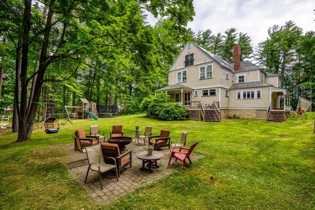 49 Neighbors Row, Conway, NH 03860