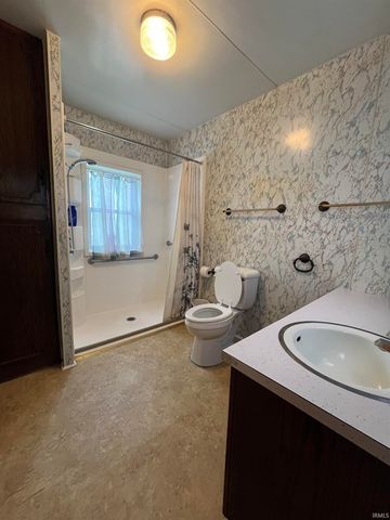 512 E Kendall Street, Lafontaine, IN 46940