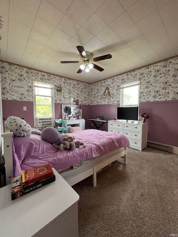 512 E Kendall Street, Lafontaine, IN 46940