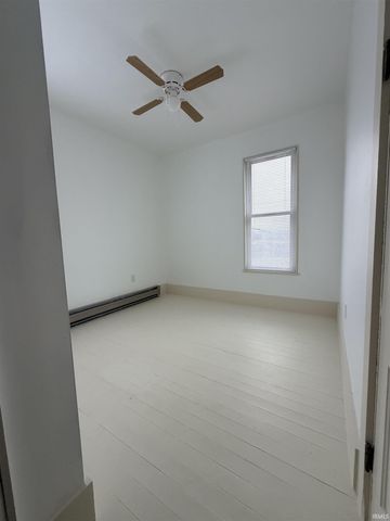 512 E Kendall Street, Lafontaine, IN 46940