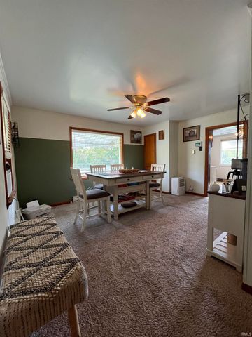 512 E Kendall Street, Lafontaine, IN 46940