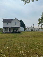 512 E Kendall Street, Lafontaine, IN 46940