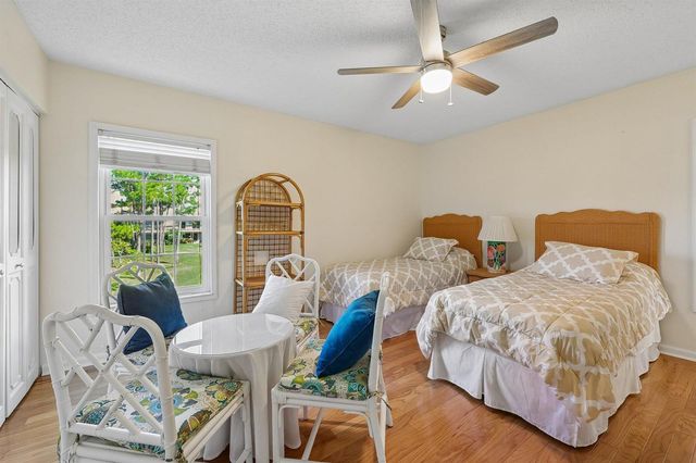 9240 SE Riverfront D, Jupiter, FL 33469