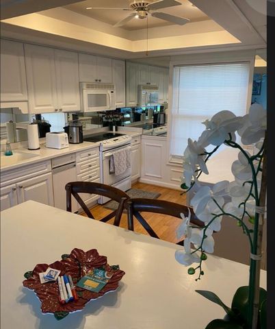 9240 SE Riverfront D, Jupiter, FL 33469